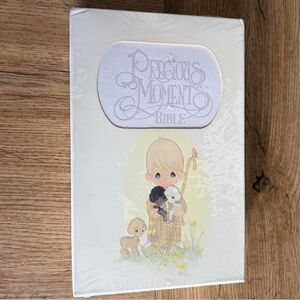 Precious Moments Bible NKJV Keepsake Edition Violet Mist Leatherflex